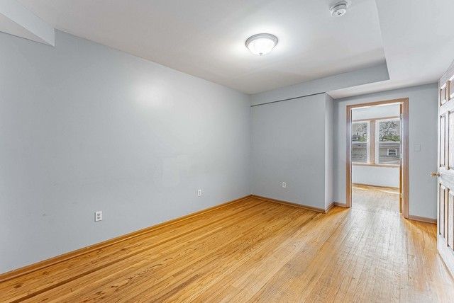 5543 W Diversey Avenue, Chicago, IL 60639