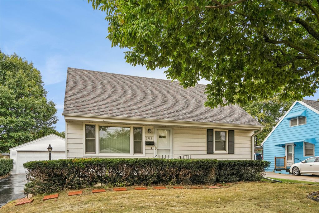 3922 56th Street, Des Moines, IA 50310