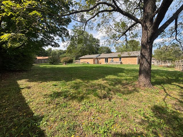 630 E Kay Street, Republic, MO 65738