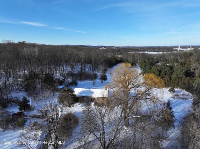 528 Schoharie Turnpike, Athens, NY 12015