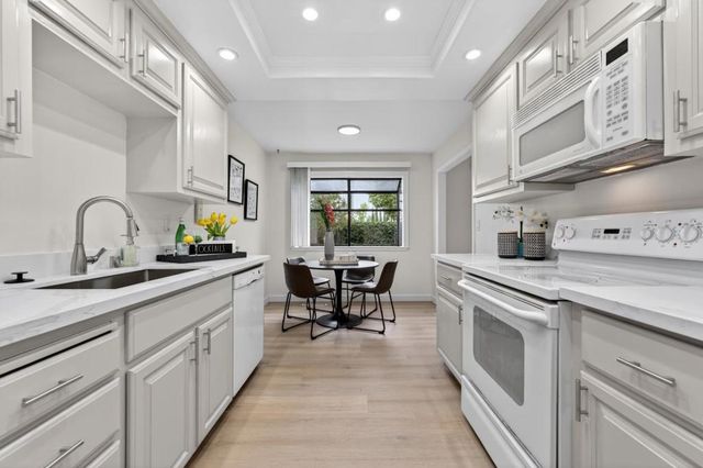 420 W Campbell Avenue, Campbell, CA 95008