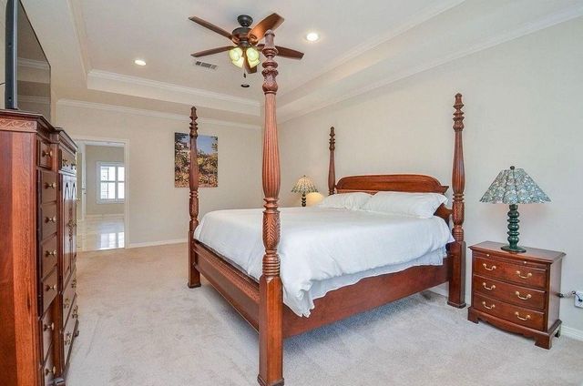 1718 Nantucket Drive C, Houston, TX 77057