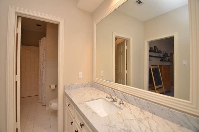 1718 Nantucket Drive C, Houston, TX 77057
