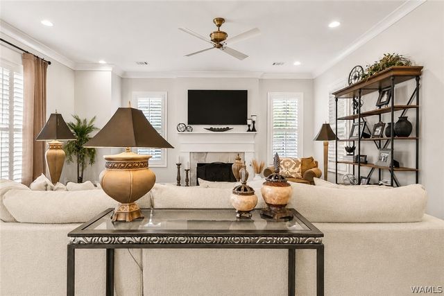 584 Lansdowne Ln, Tuscaloosa, AL 35406