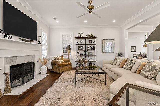 584 Lansdowne Ln, Tuscaloosa, AL 35406