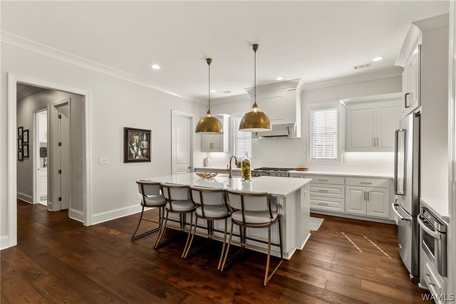 584 Lansdowne Ln, Tuscaloosa, AL 35406