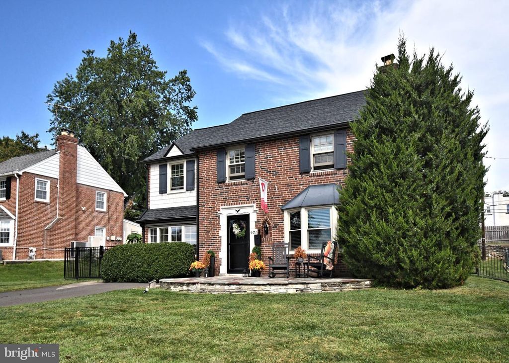 621 ASHMEAD RD #, Cheltenham, PA 19012 — exterior