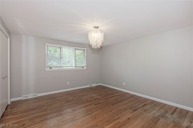5512 Lansbury Lane, Lyndhurst, OH 44124
