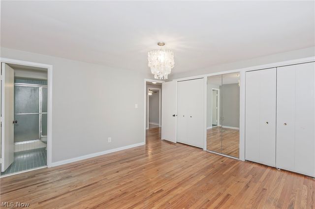 5512 Lansbury Lane, Lyndhurst, OH 44124