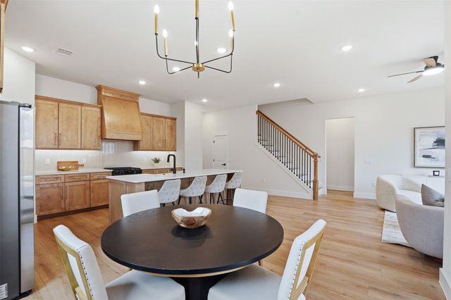 2315 Colony Court, Dallas, TX 75235