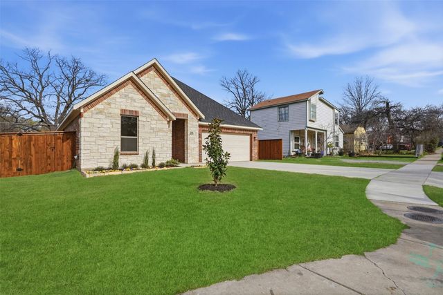 2315 Colony Court, Dallas, TX 75235