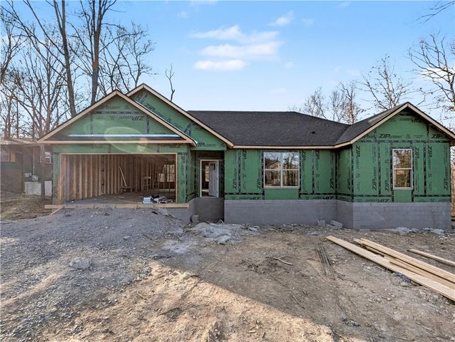 19 Mildenhall Drive, Bella Vista, AR 72714