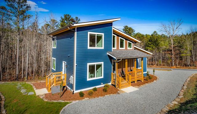 1958 Twisted Oak Road, Talking Rock, GA 30175