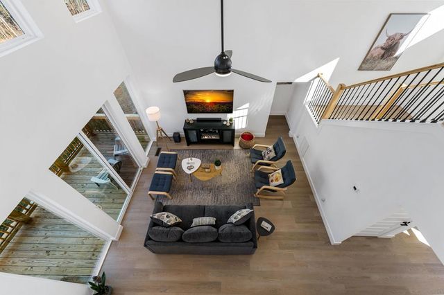 1958 Twisted Oak Road, Talking Rock, GA 30175