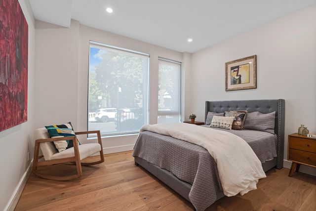 2131 Shore Blvd Unit 1F, New York City, NY 11105