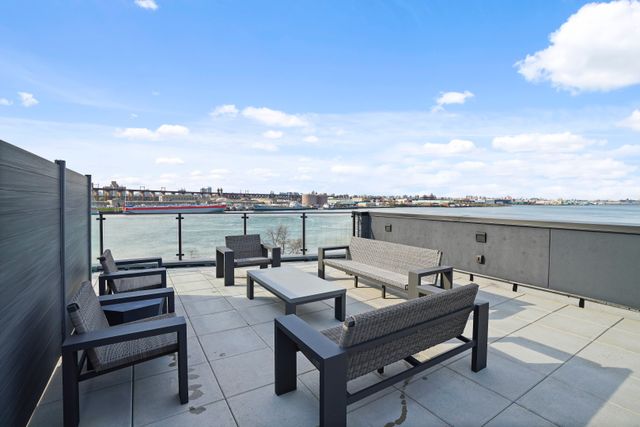 2131 Shore Blvd Unit 1F, New York City, NY 11105