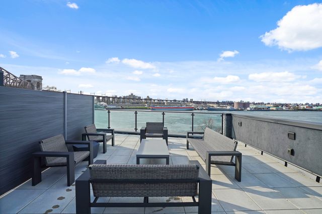 2131 Shore Blvd Unit 1F, New York City, NY 11105