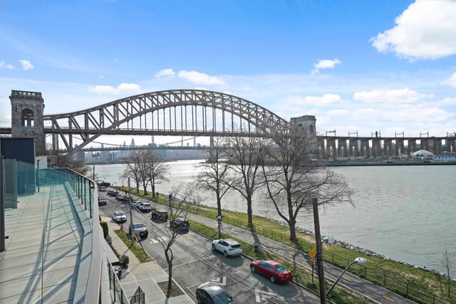 2131 Shore Blvd Unit 1F, New York City, NY 11105