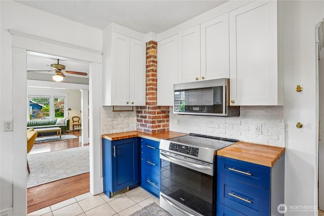 3632 N Huson Street, Tacoma, WA 98407