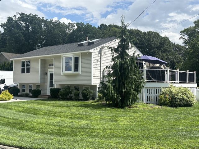 23 Granite Street, Johnston, RI 02919