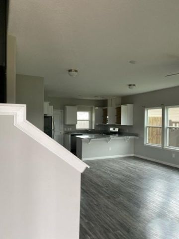 56 Road 5102c, Cleveland, TX 77327