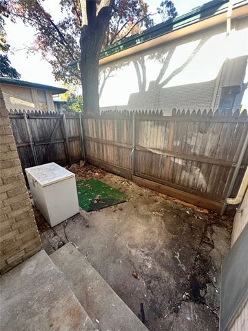 928 S Weatherred Drive, Richardson, TX 75080