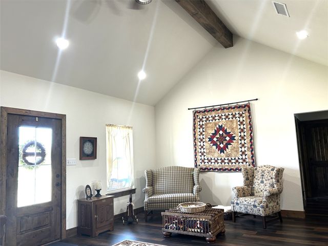 6031 County Road 401, Grandview, TX 76050