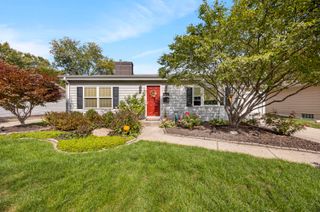 1825 Oriole Drive, Munster, IN 46321