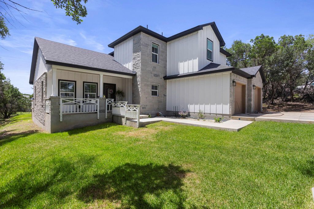 5 Mimosa ST, Wimberley, TX 78676
