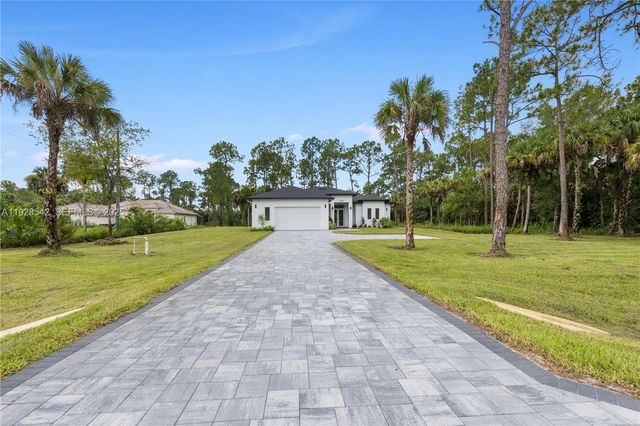 3762 32nd AVE SE, Naples, FL 34117