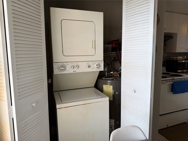 14671 Bonaire Boulevard 604, Delray Beach, FL 33446