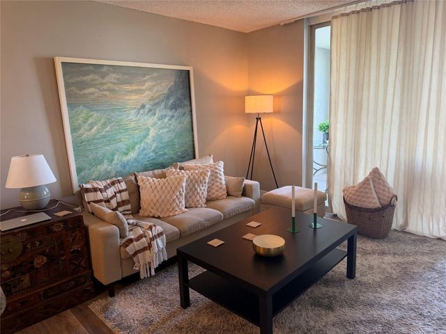 14671 Bonaire Boulevard 604, Delray Beach, FL 33446