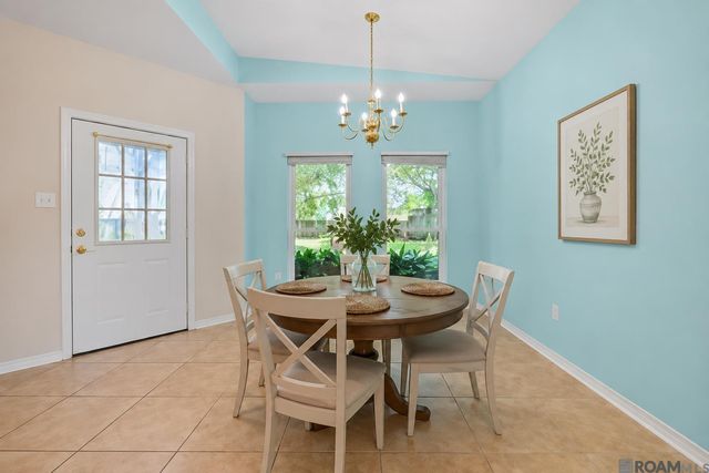 17210 Fountainbleau Dr, Prairieville, LA 70769