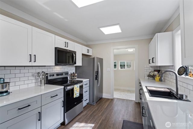 804 S Gold Street, Centralia, WA 98531