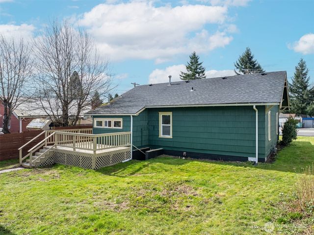 804 S Gold Street, Centralia, WA 98531