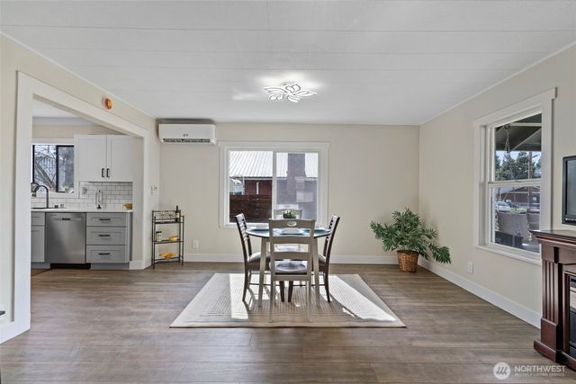 804 S Gold Street, Centralia, WA 98531