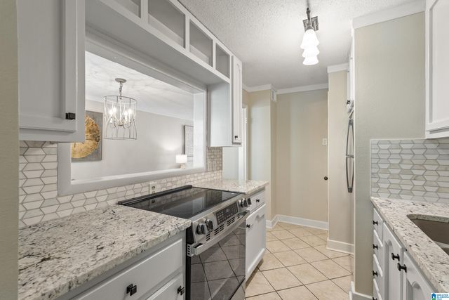 1700 Valley Ave Apt D, Homewood, AL 35209