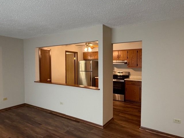 1337 Buell Avenue 1337, Joliet, IL 60435