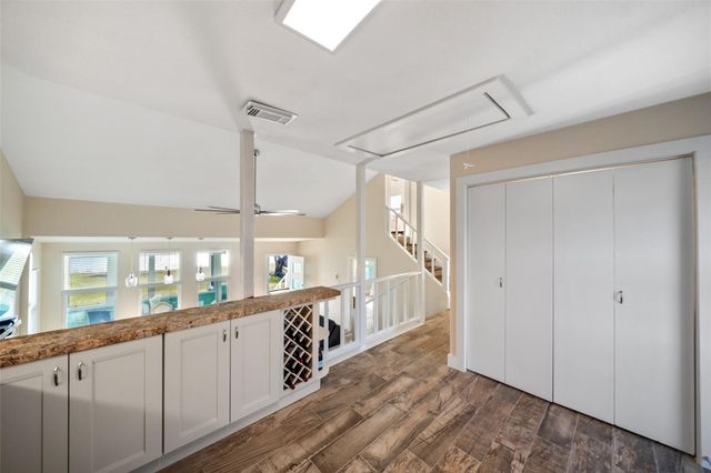 414 County Road 243, Bay City, TX 77414