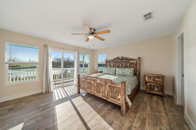 414 County Road 243, Bay City, TX 77414