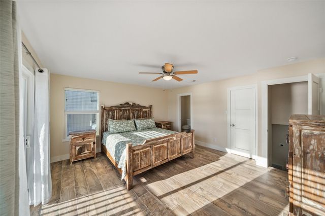 414 County Road 243, Bay City, TX 77414