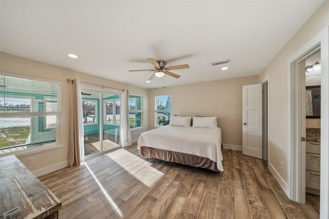 414 County Road 243, Bay City, TX 77414