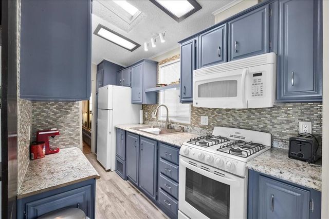 69801 Ramon Road 307, Cathedral City, CA 92234