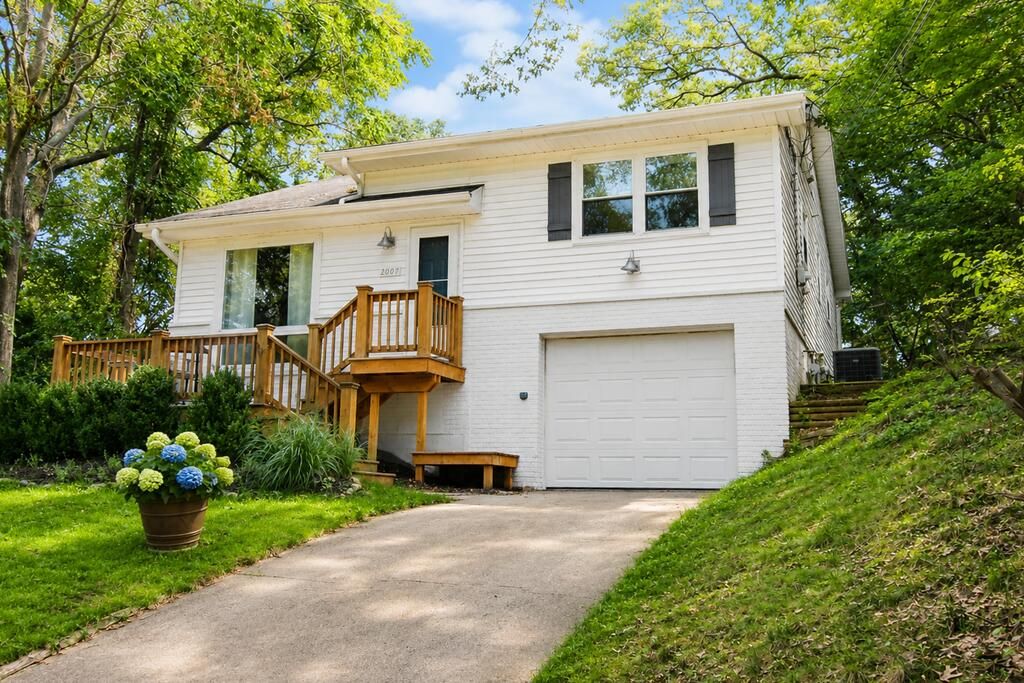 2007 Claremont Drive, Michigan City, IN 46360