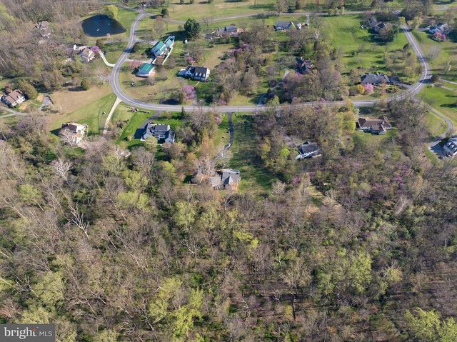 95 ROUND TOP LN, Gettysburg, PA 17325
