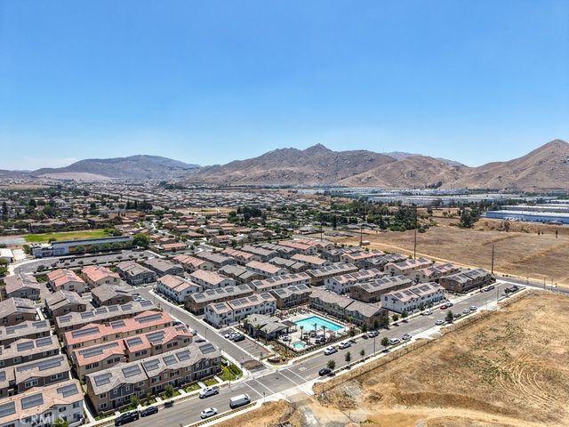 7419 Olive Grove Street, Riverside, CA 92507