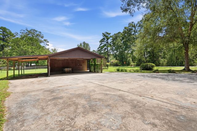 1002 Poplar, Walterboro, SC 29488