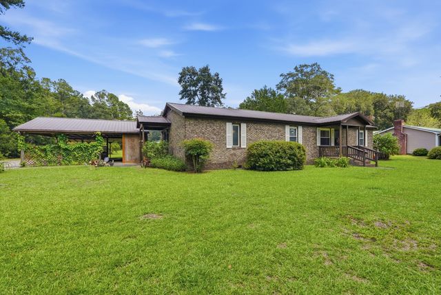 1002 Poplar, Walterboro, SC 29488