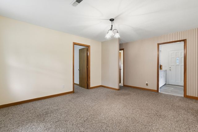 1002 Poplar, Walterboro, SC 29488