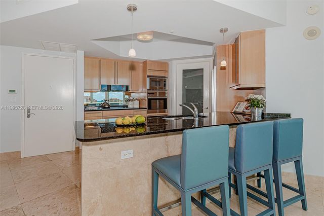 1000 S Pointe Drive 905, Miami Beach, FL 33139